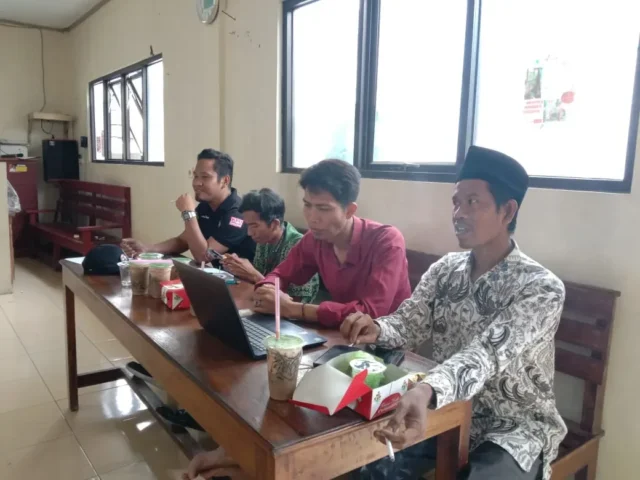 PPS Desa Sangiang, Kecamatan Pamarayan, Kabupaten Serang apresiasi petugas Pantarlih pada Kamis (25/07/2024).