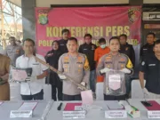 Polsek Teluknaga, Polres Metro Tangerang Kota, Polda Metro Jaya menggelar konferensi pers, Foto. (Istimewa)