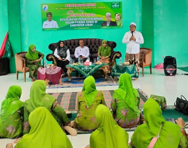 PC Muslimat Nahdlatul Ulama Kabupaten Lebak menggelar pertemuan rutin sekaligus Seminar Keterlibatan Peran Perempuan dalam Pilkada Damai di Kabupaten Lebak di Gedung PCNU Kabupaten Lebak, Pada Rabu (13/11/2024).