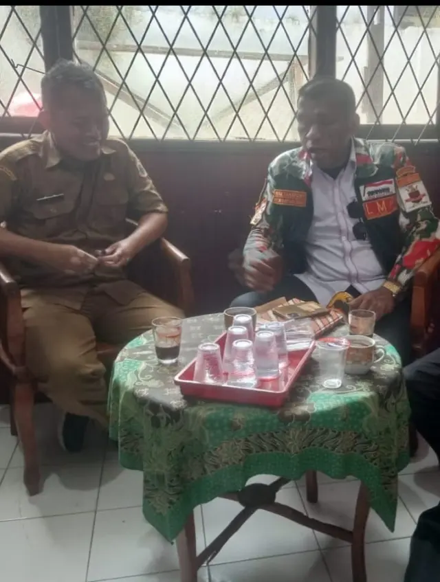 Iwan Tahapary Ketua Macab LMP Lebak kubu Muhamad Arsyad Cannu.