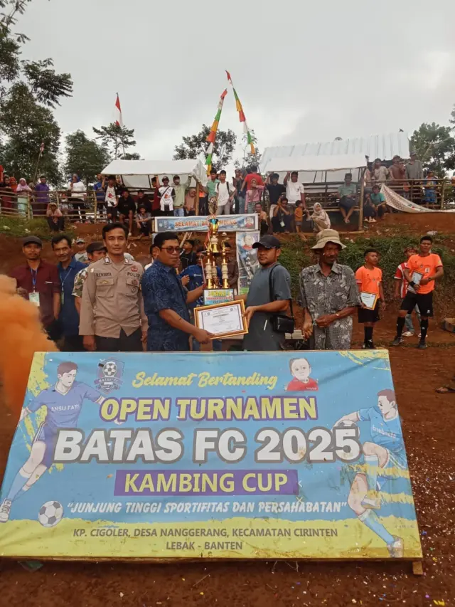 Turnamen Batas FC 2025 Desa Nanggerang, pada Kamis (31/01/2025).