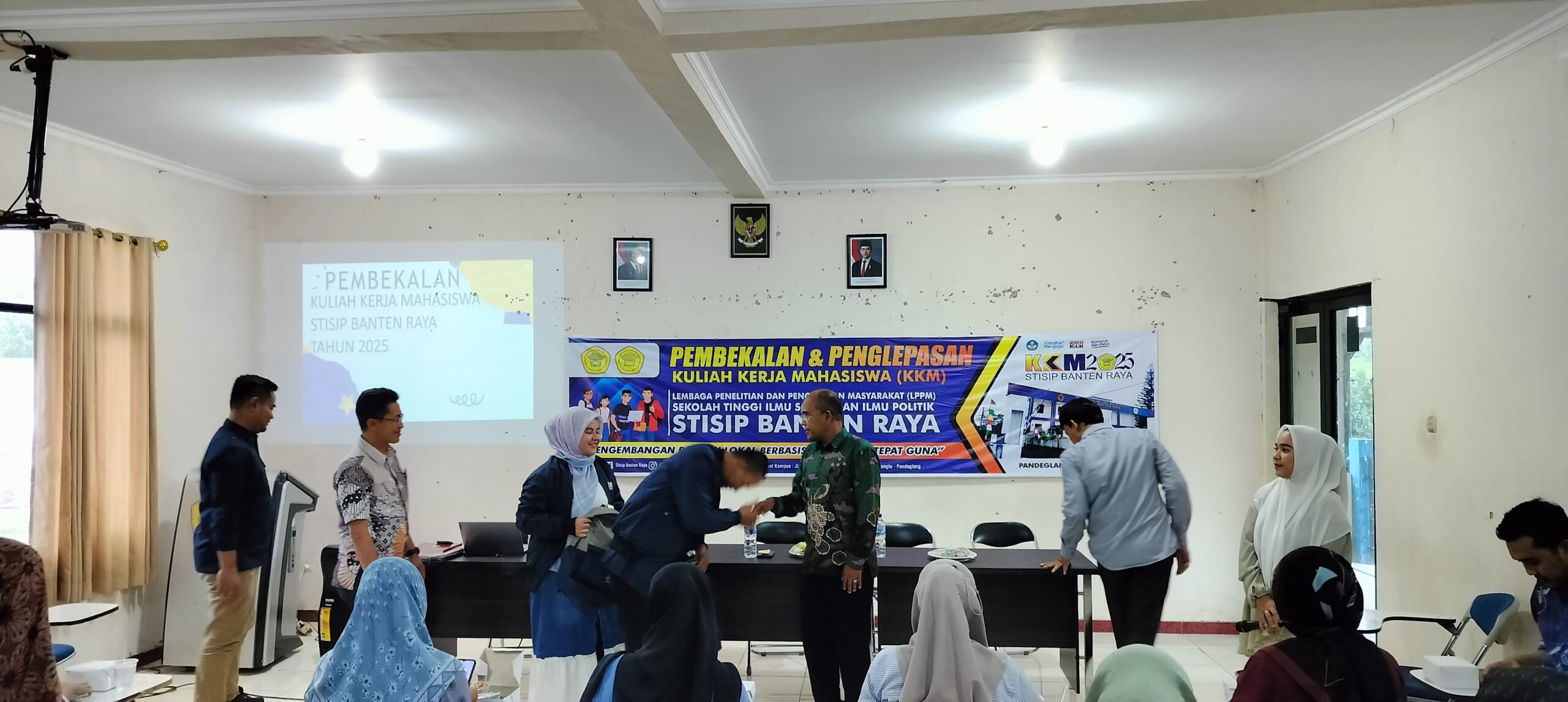 Pembekalan dan Pelepasan KKM, LLPM STISIP Banten Raya, pada Sabtu (11/01/2025).