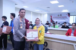 Kapolres Kombes Pol Zain Dwi Nugraha di kegiatan Baksos bersama Mahasiswa dan BEM serta OKP, Foto. (Istimewa).